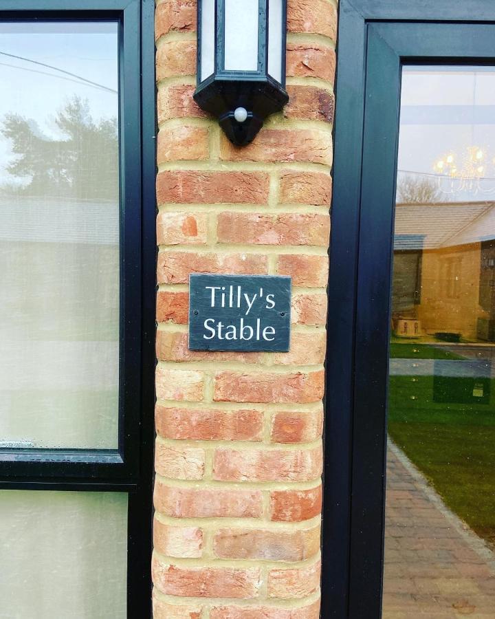 Tilly'S Stable Pattishall Zewnętrze zdjęcie